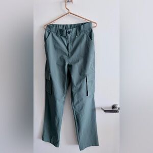 NWOT cargo AllSet Commuter Lightweight Woven Athletic pants size S